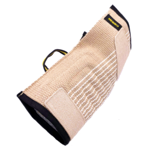 Overtrk med bidehjlpere - bekldt med jute