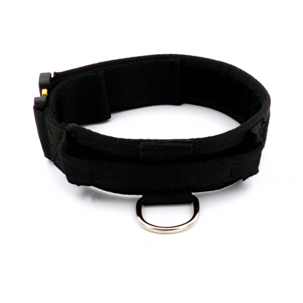 Hetzhalsbnd med Cobra spnde