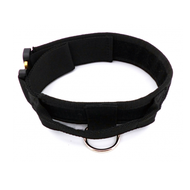 Hetzhalsbnd med Cobra spnde